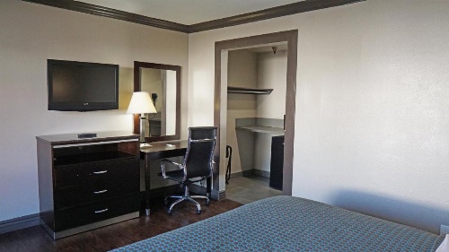 Hawthorne Plaza Inn Near LAX image 14