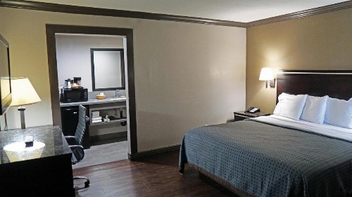 Hawthorne Plaza Inn Near LAX image 21